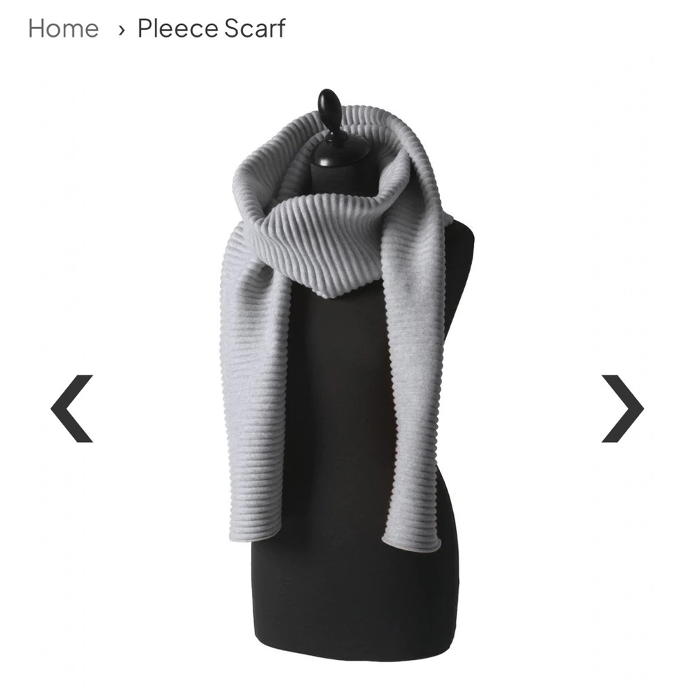 Pleece Scarf | light grey | Design House Stockholm